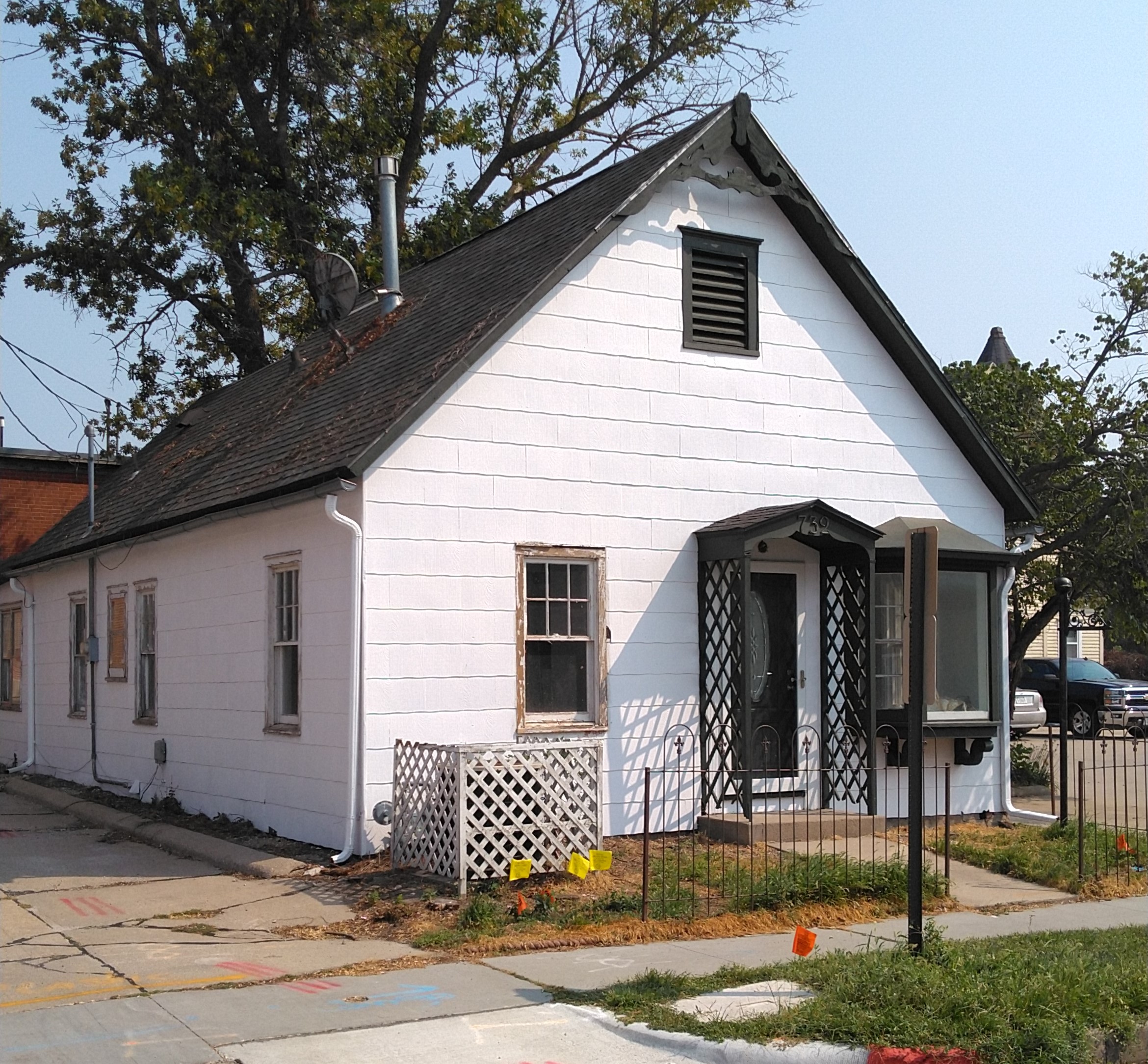 Property thumbnail image