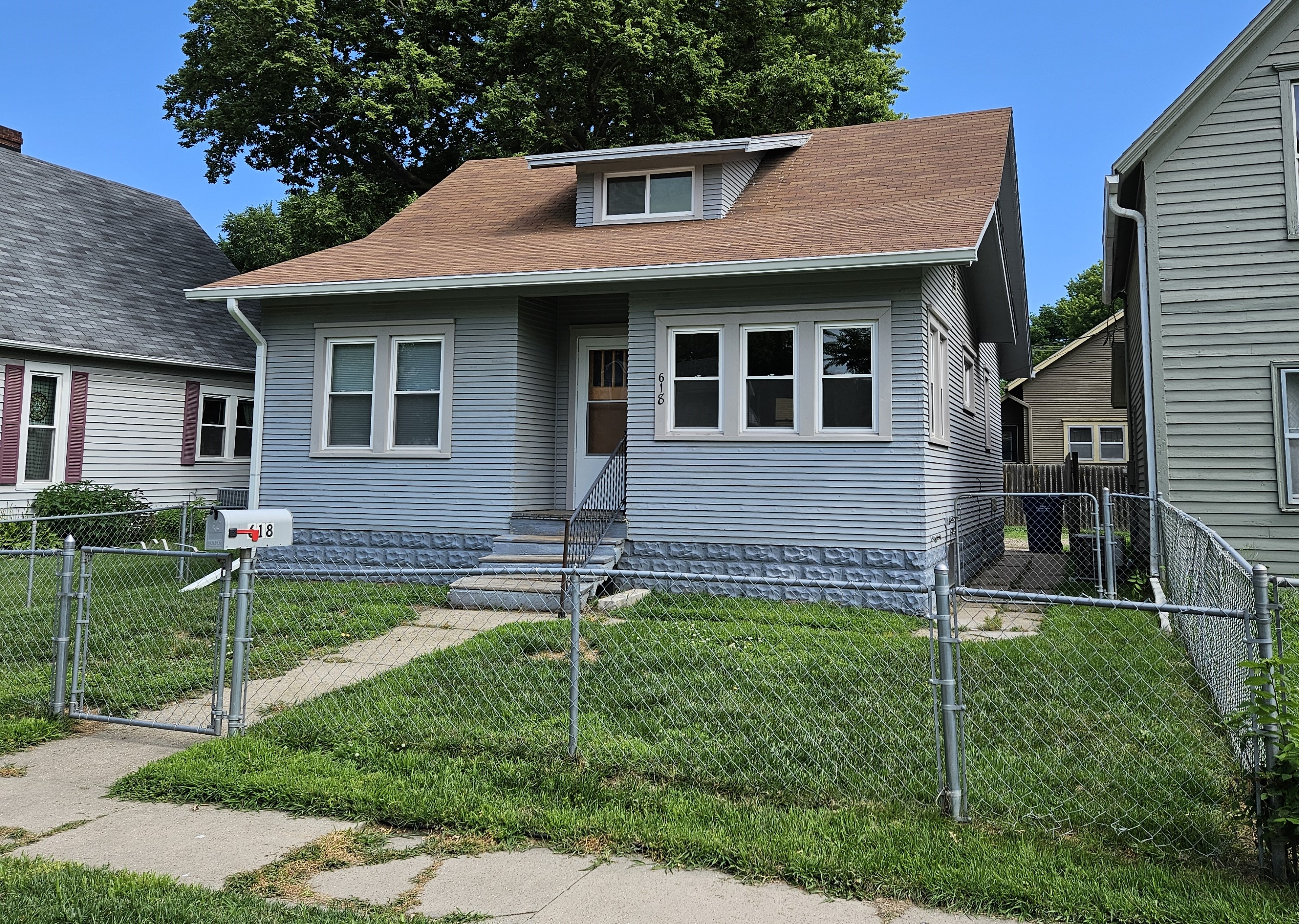 Property thumbnail image