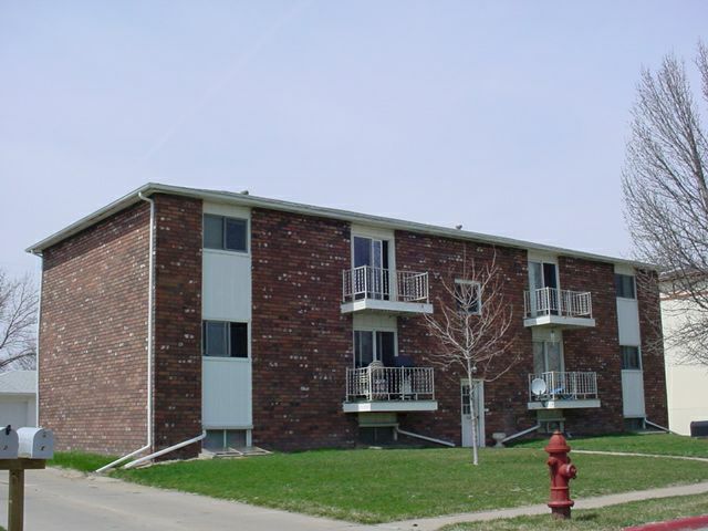 403 S William - 1