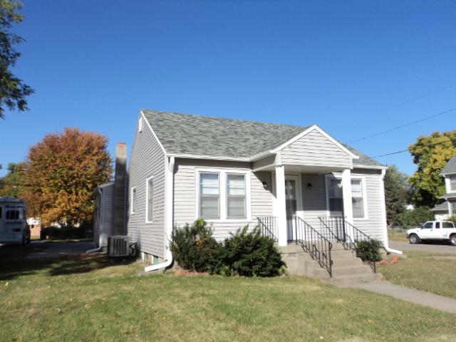 Property main image