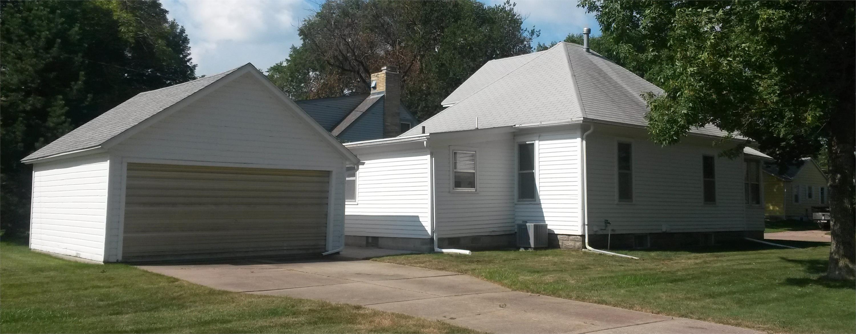 2048 North D Street